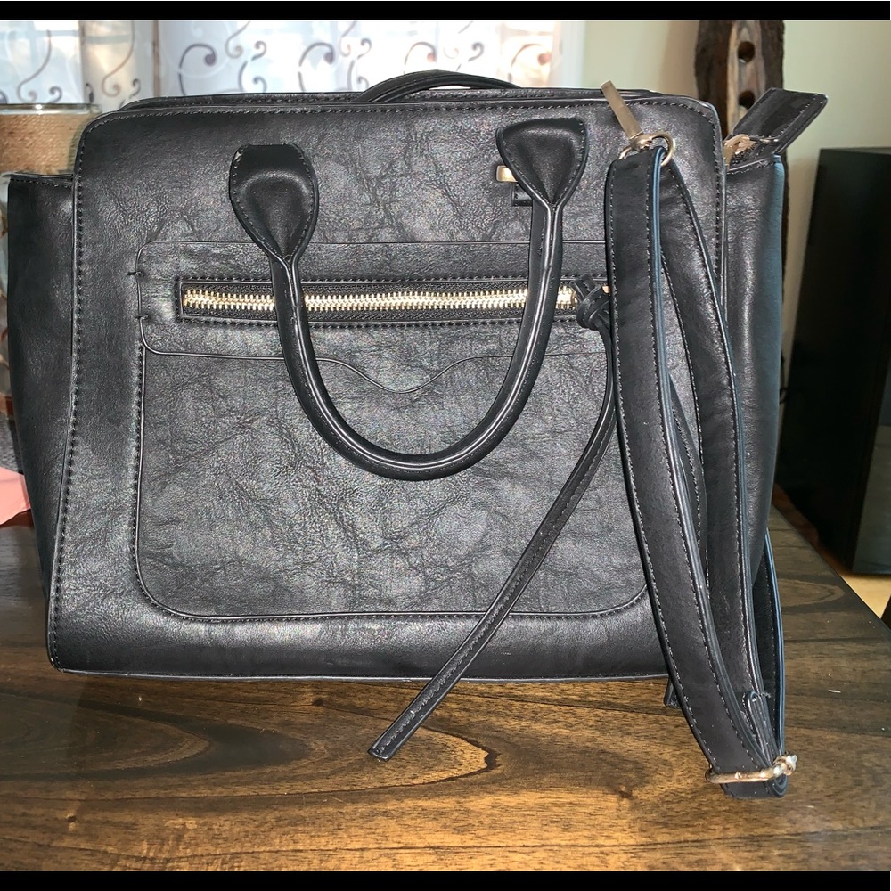 Black Purse